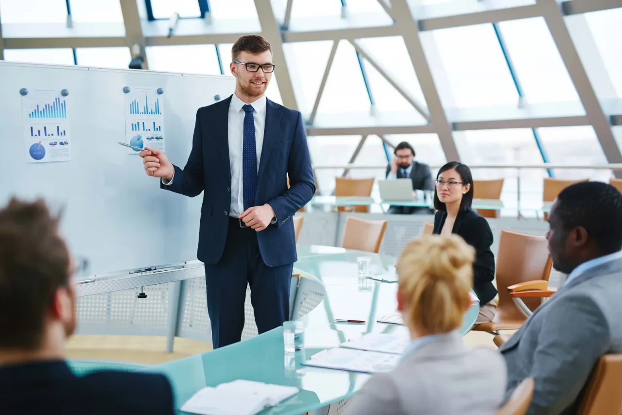 What Is Data Storytelling? How Business Teams Turn Data Into Decisions