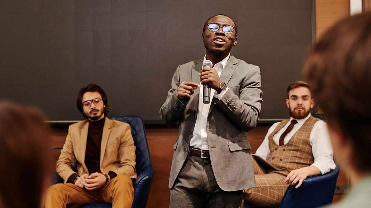 How To Speak Clearly: 5 Proven Exercises For Clarity & Confidence | Blog