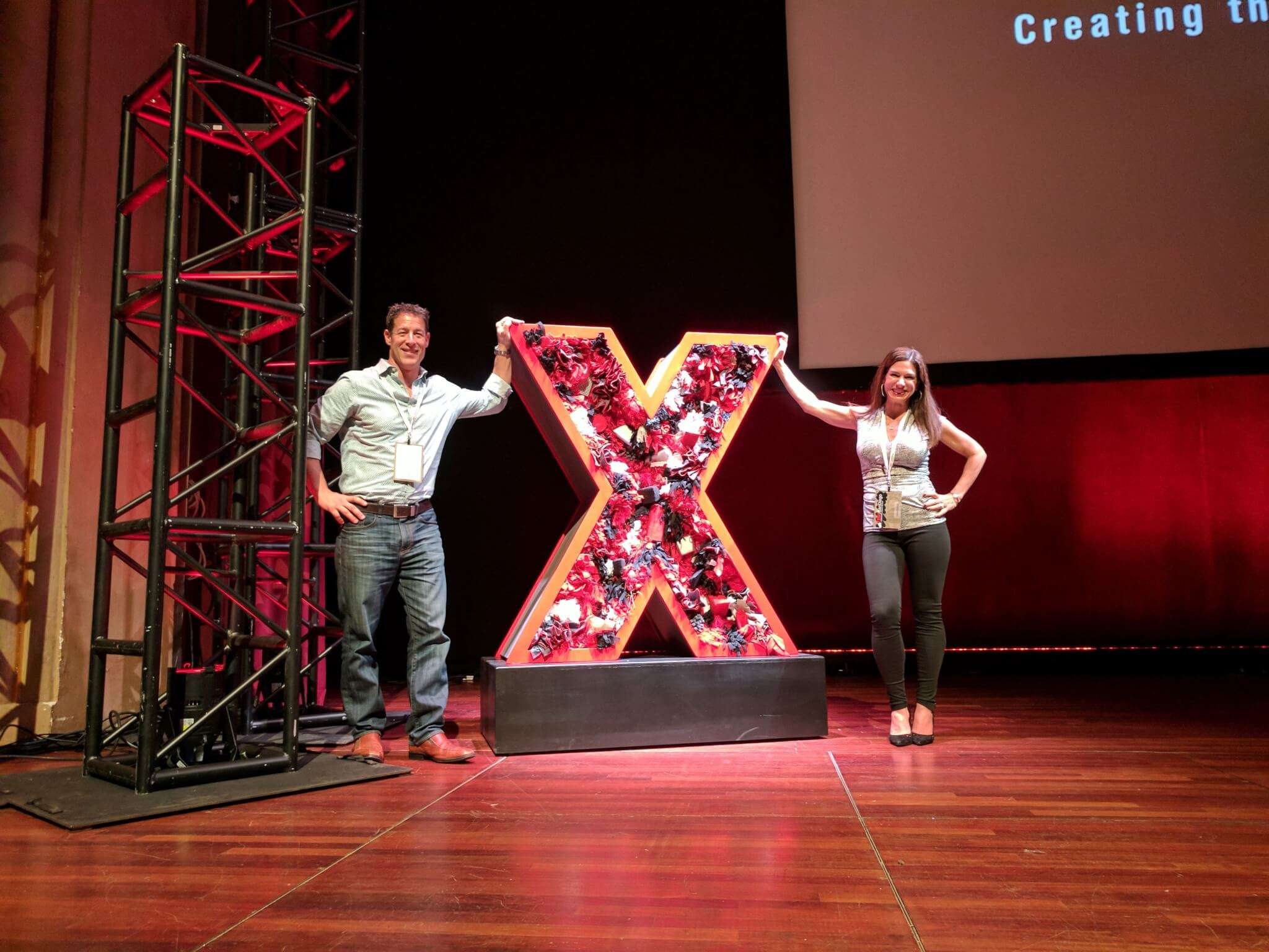 3 Insider Tips from a Professional TEDx Speaker Coach to Master Public Speaking