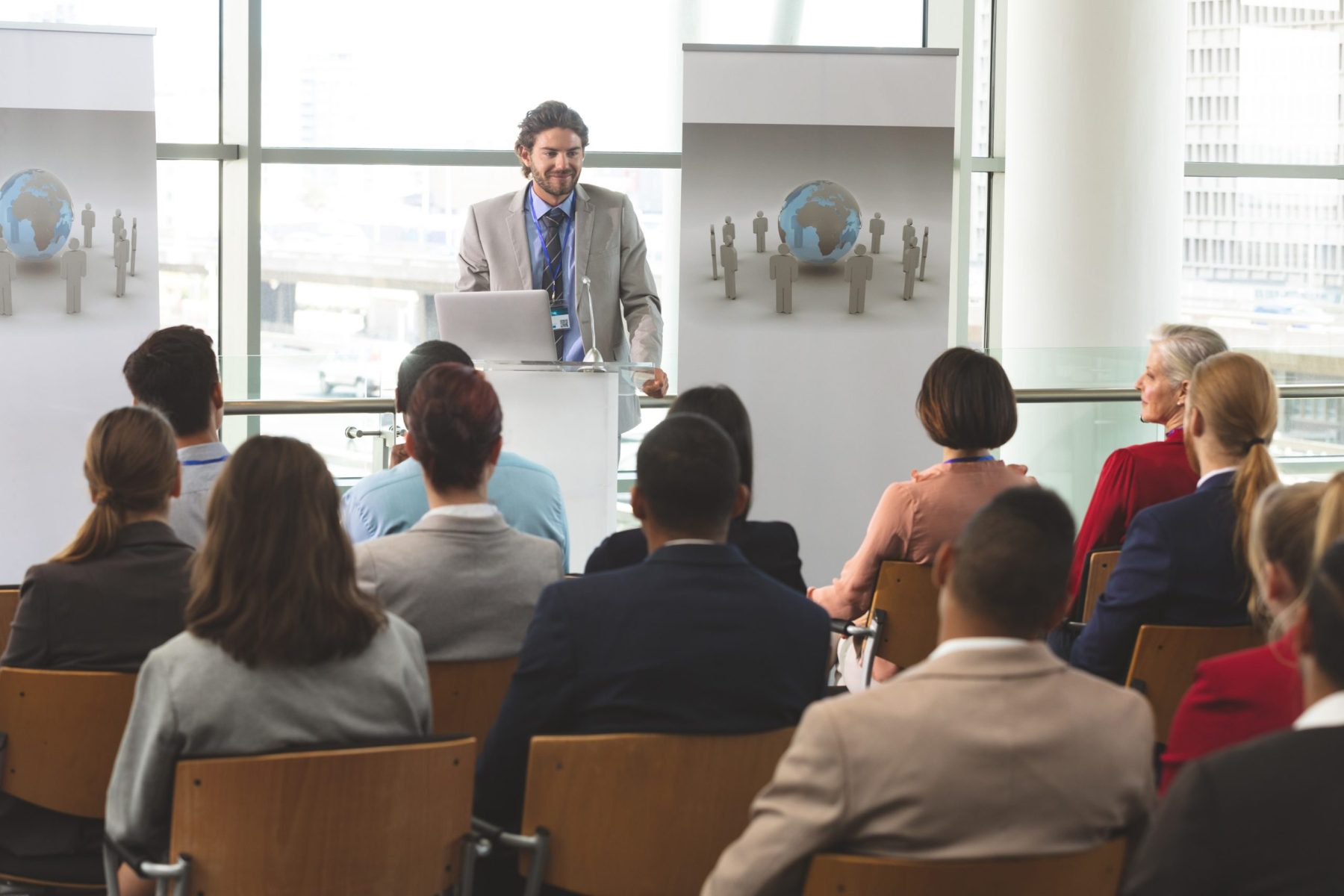 How to Speak with Confidence